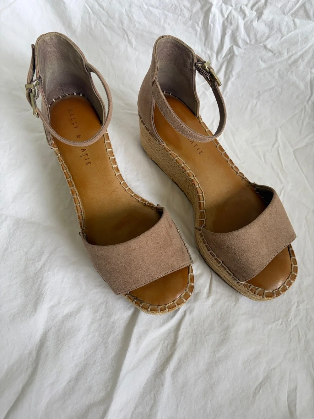 Kelly & Katie Espadrille Platform Sandal in Taupe